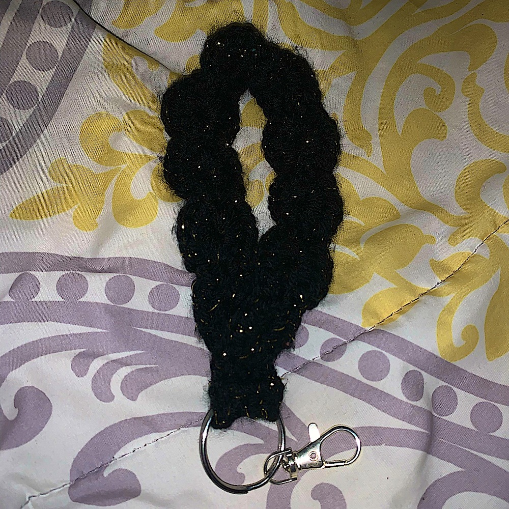 Crochet Shell keychain